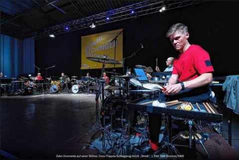 Enno Poppe & Percussion Orchestra Cologne